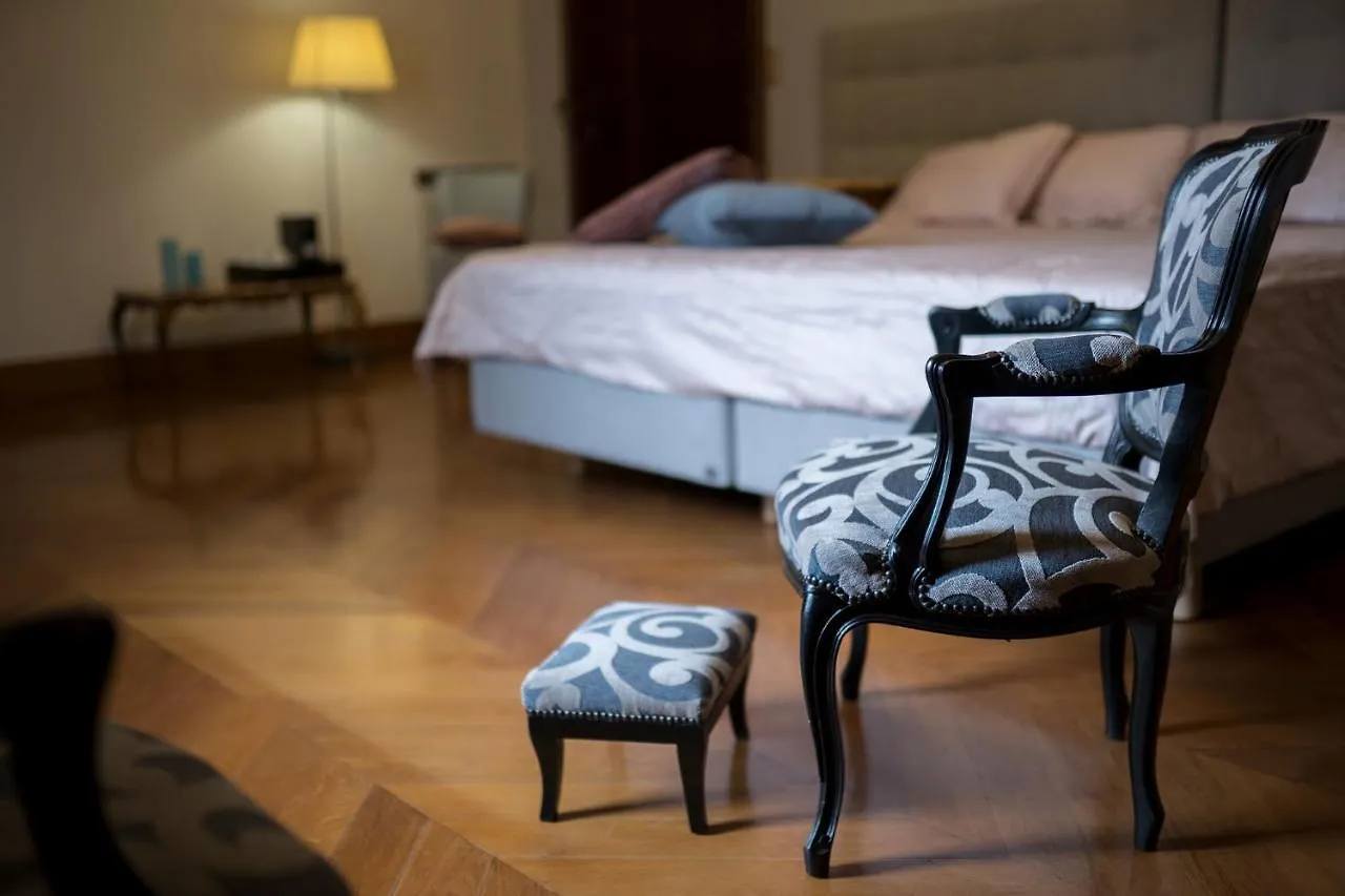 *** Hotel Le Clos Cathala Chambres D'Hotes Saint-Paul-de-Jarrat France